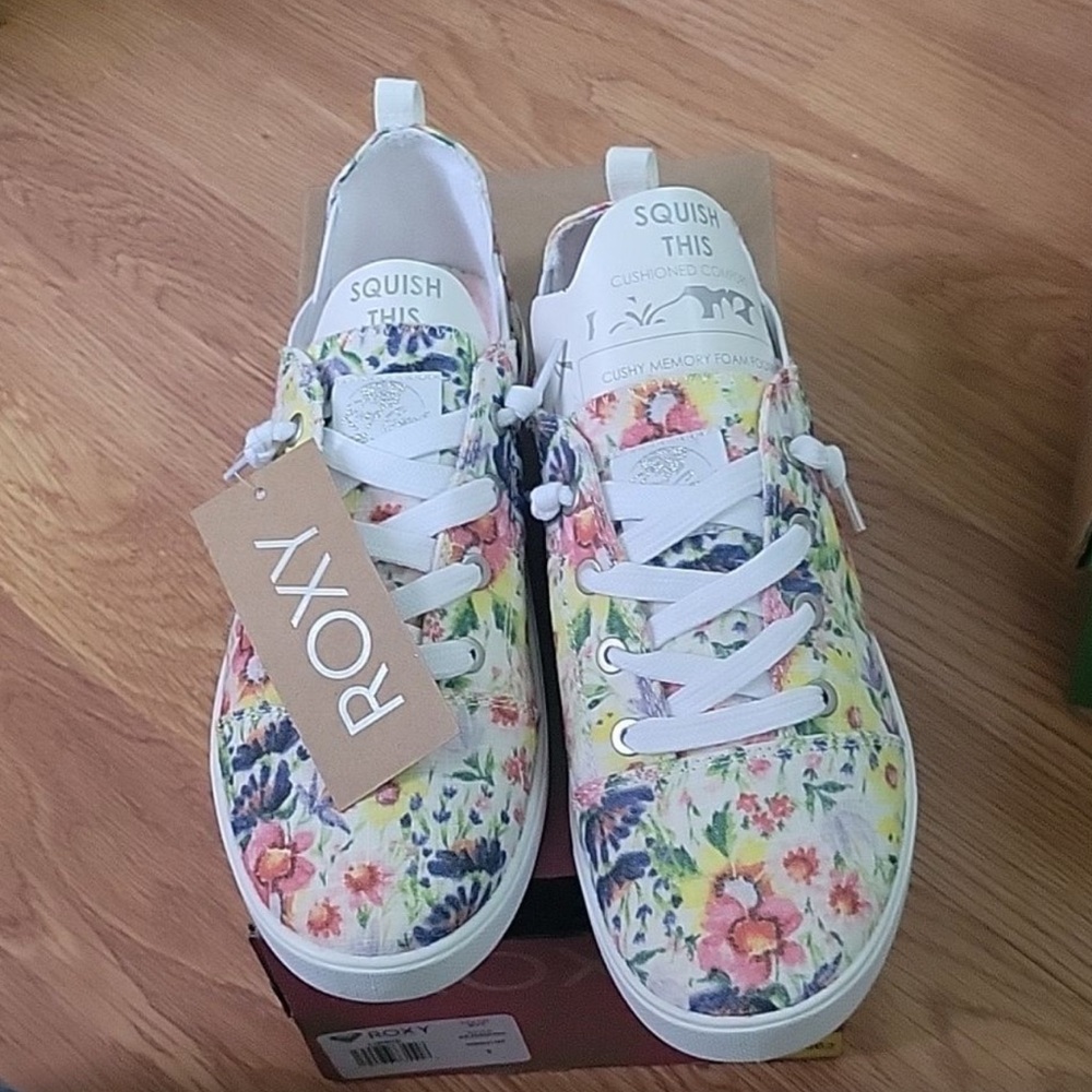 Roxy Floral Athletic Shoes - Multicolor - Picture 3 of 9